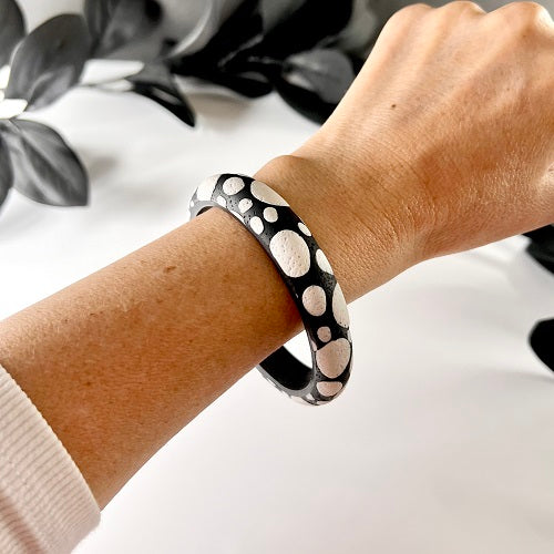 Black and white spots chunky bangles