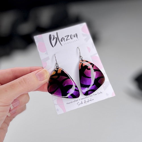 Chameleon dangle earrings gold red purple