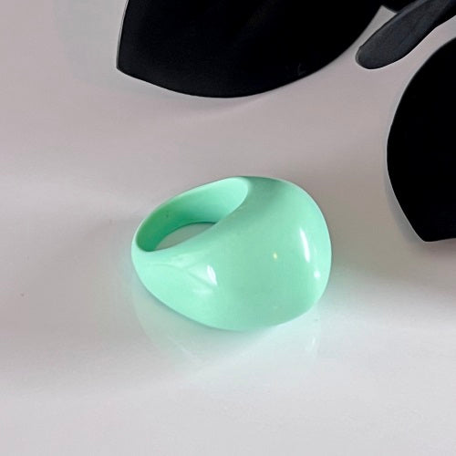 Chunky ring mint green