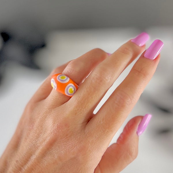 Chunky ring neon orange spots