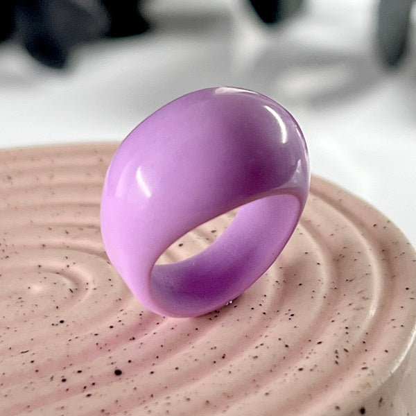 Chunky ring pastel purple