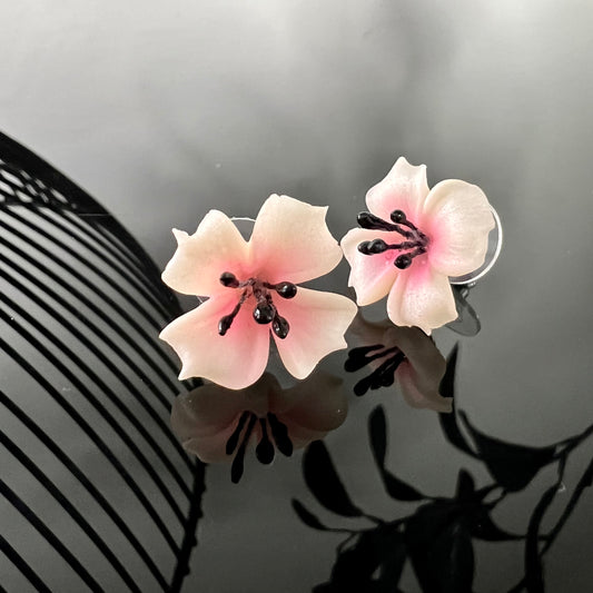 Delicate flower studs earrings, white, pink, handmade earrings