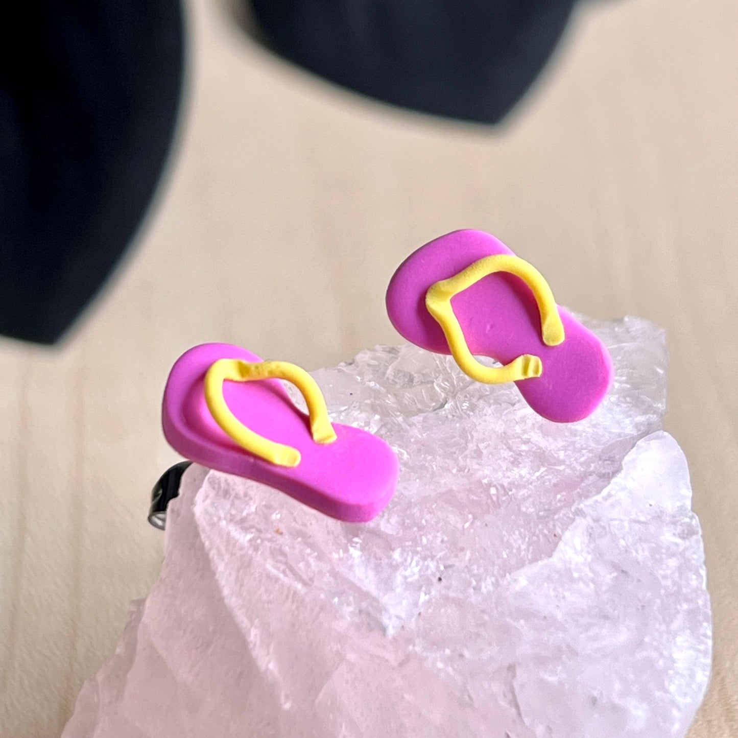 Thongs / flip flops studs, pink with yellow, handmade earrings