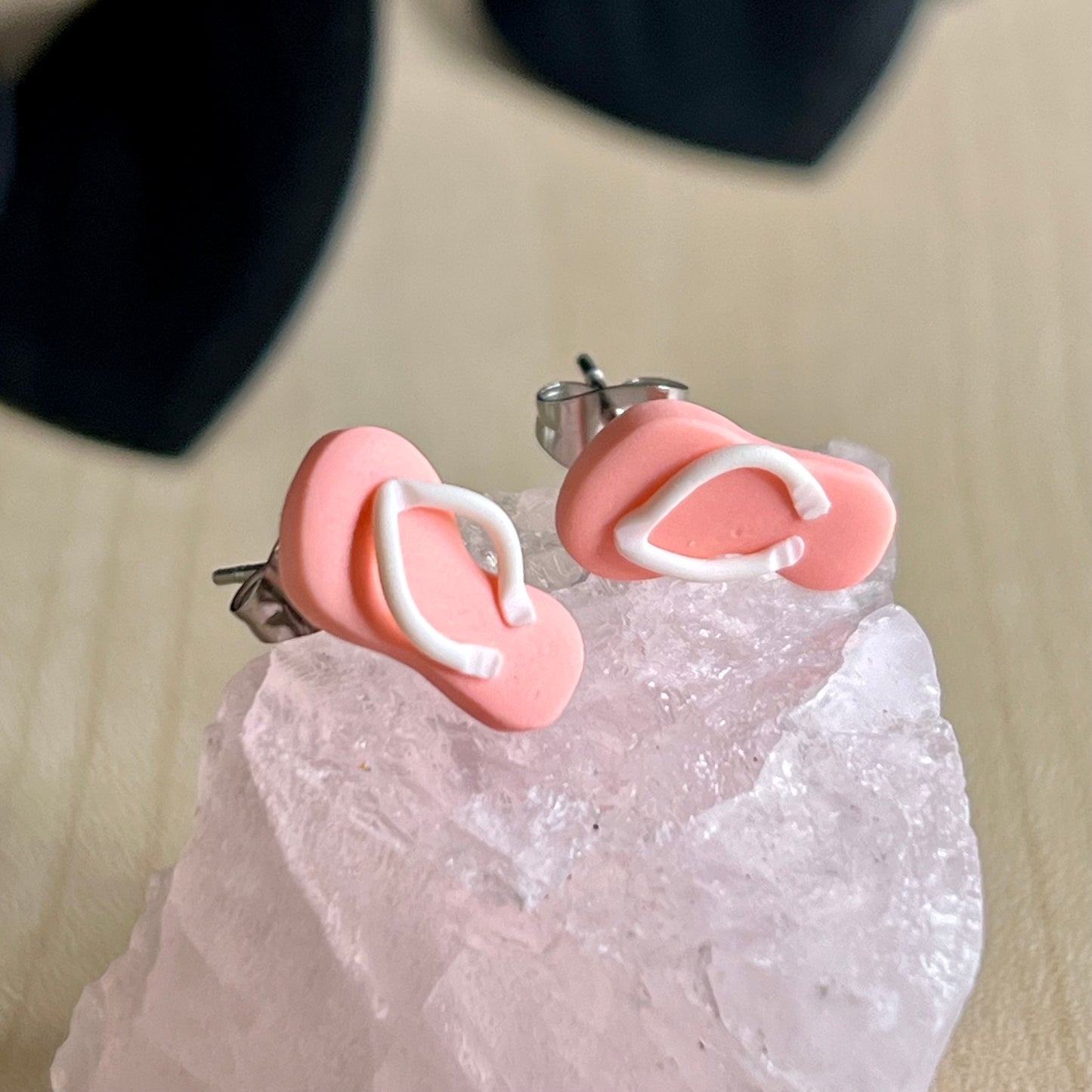 Thongs / flip flops studs, peach with white, handmade earrings