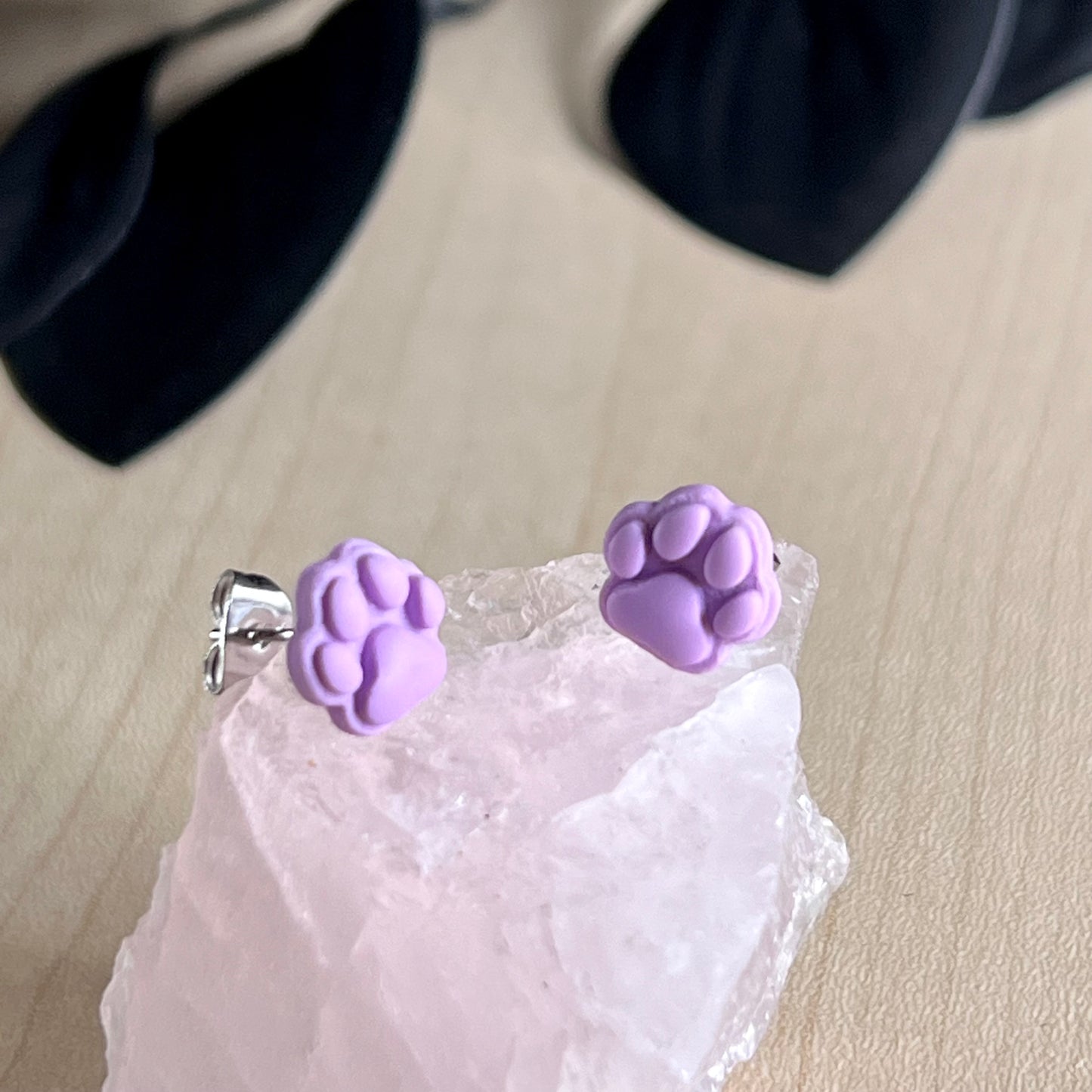 Small Paw print studs, lavender purple, handmade earrings