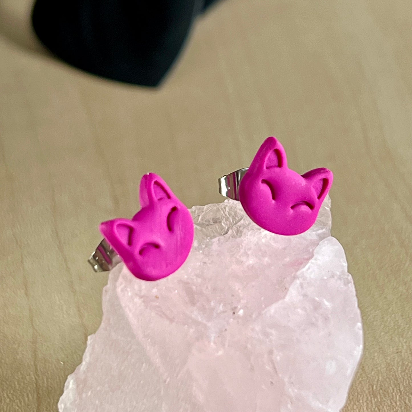 Medium cat head studs, dark pink, handmade earrings