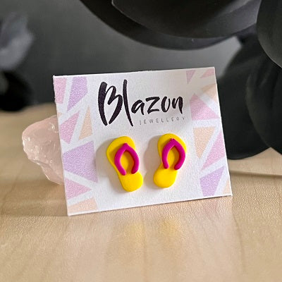 stud earrings thongs yellow