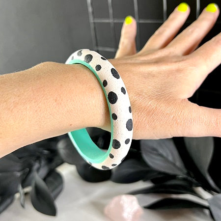 White spotty chunky bangle