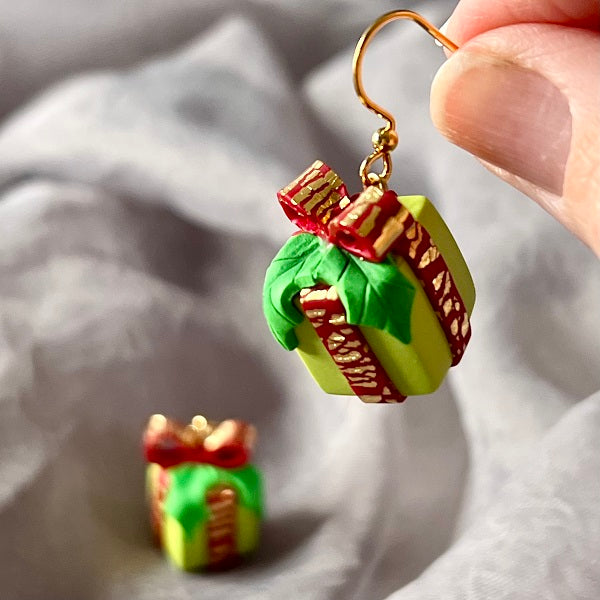 Christmas present novelty dangle earrings 