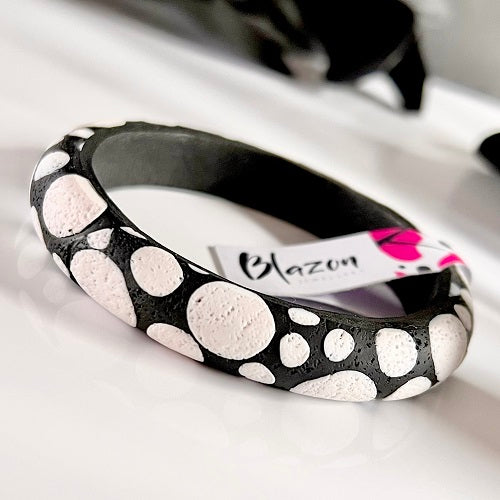 Black and white spots chunky bangles