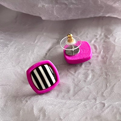 square stud earrings black and white stripe