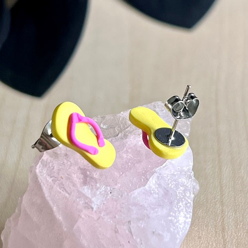 stud earrings thongs lemon yellow