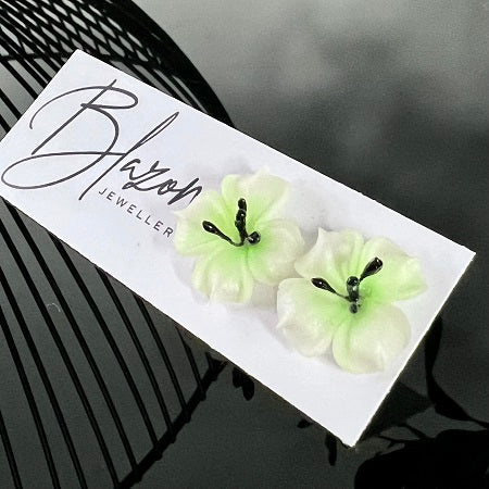 stud earrings white flower green